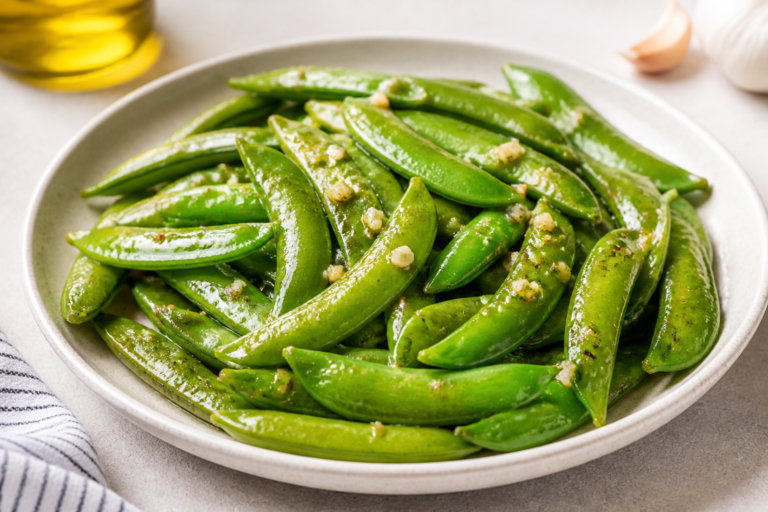 Easy Sauteed Snap Peas With Garlic Recipe Ready in 10 Minutes