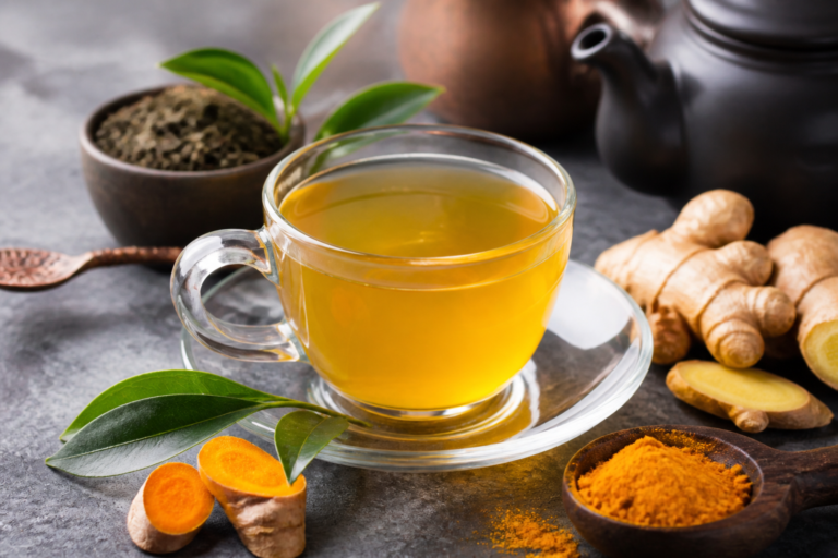 Green Tea With Turmeric and Ginger