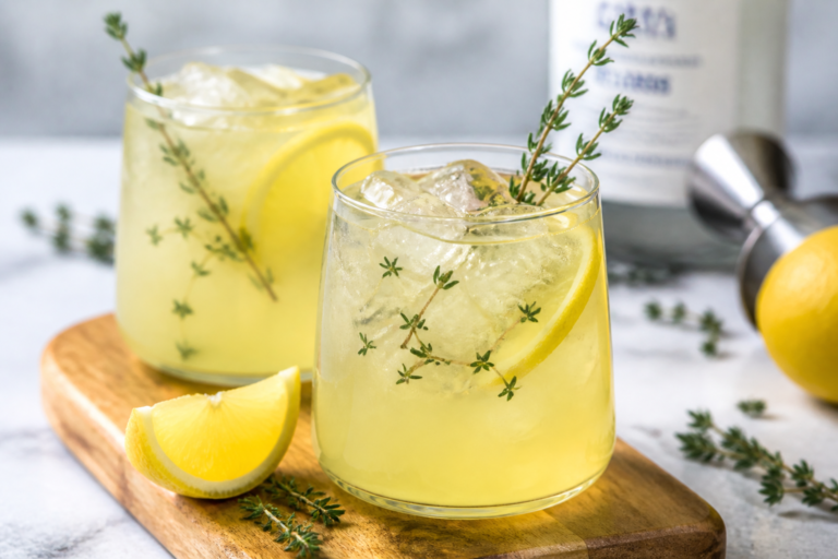 Thyme Lemon Vodka Cocktail